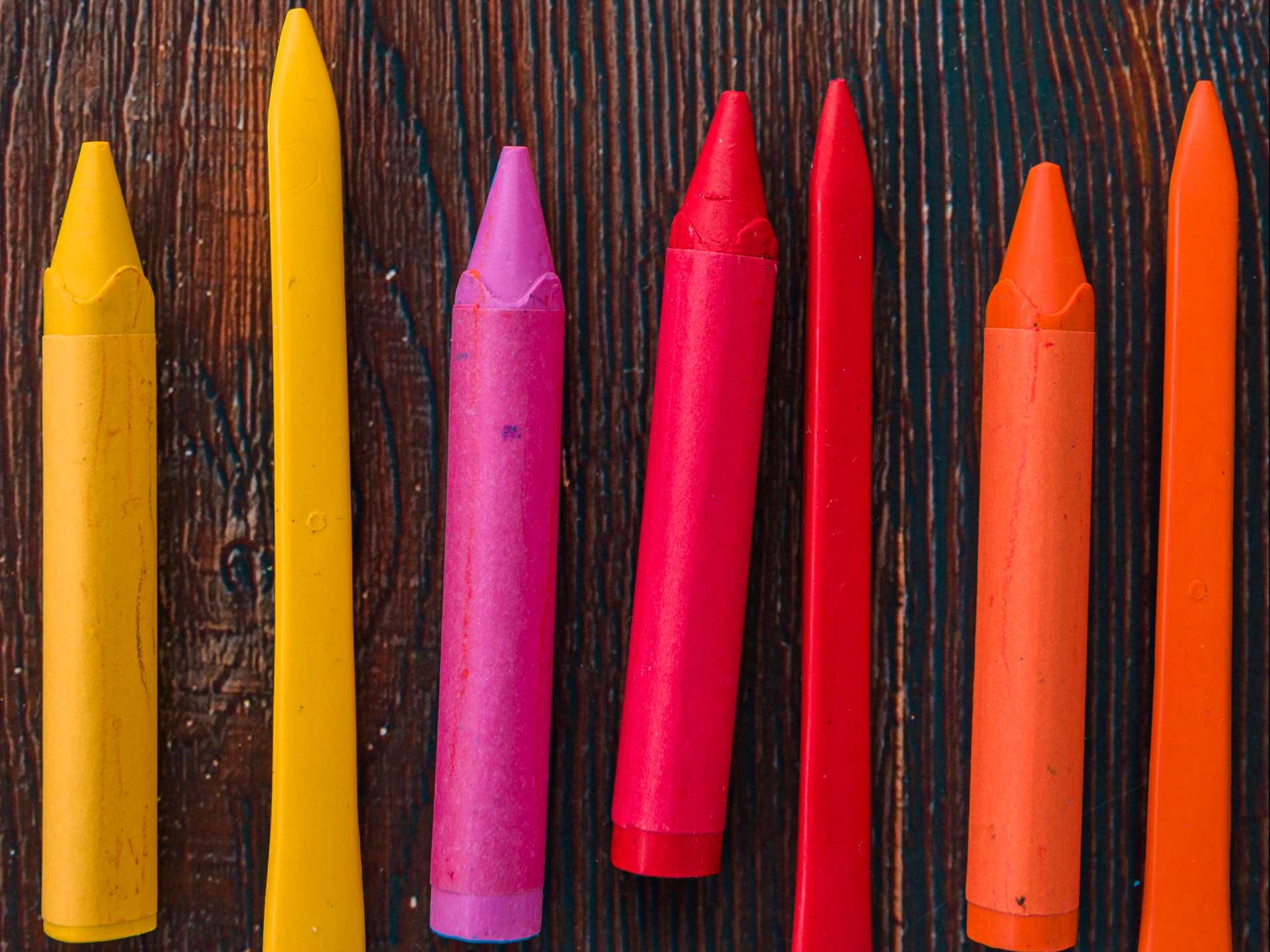 Fluorescent pigment